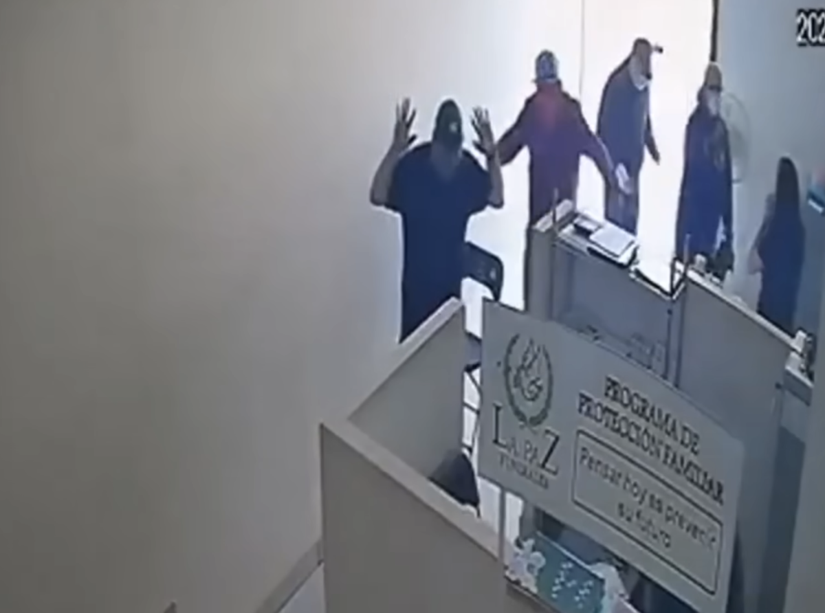 Meten Miedo en Uruapan